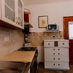 Cozy Getaway House Luana *