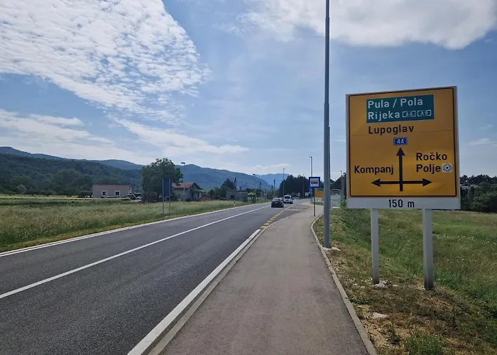 Cozy Getaway House Luana *