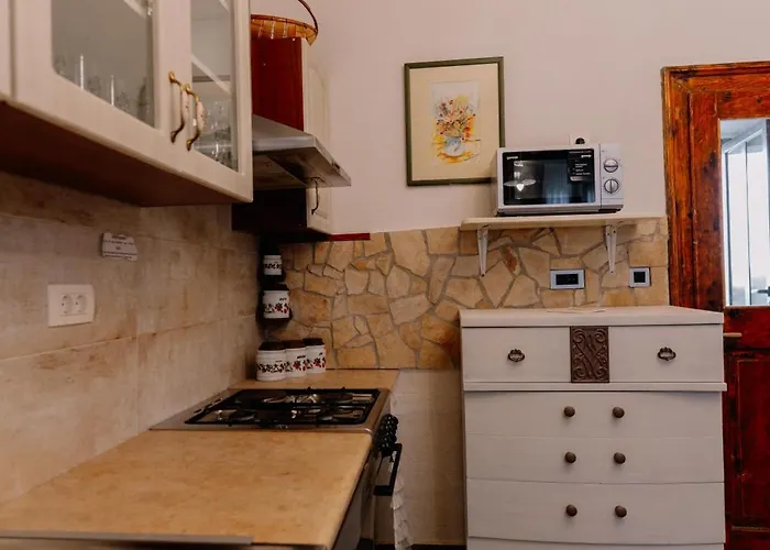 Cozy Getaway House Luana *