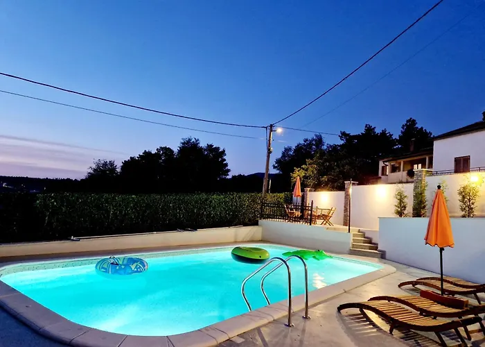 Cozy Getaway House Luana Buzet