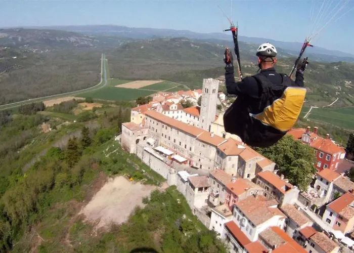 Cozy Getaway House Luana Vikendica