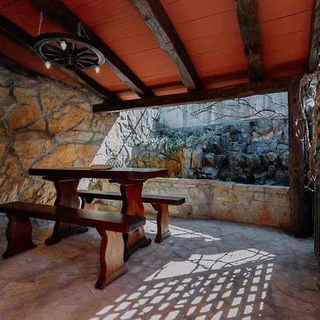 Cozy Getaway House Luana * Buzet