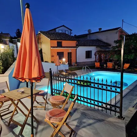 Cozy Getaway House Luana Dom wakacyjny *